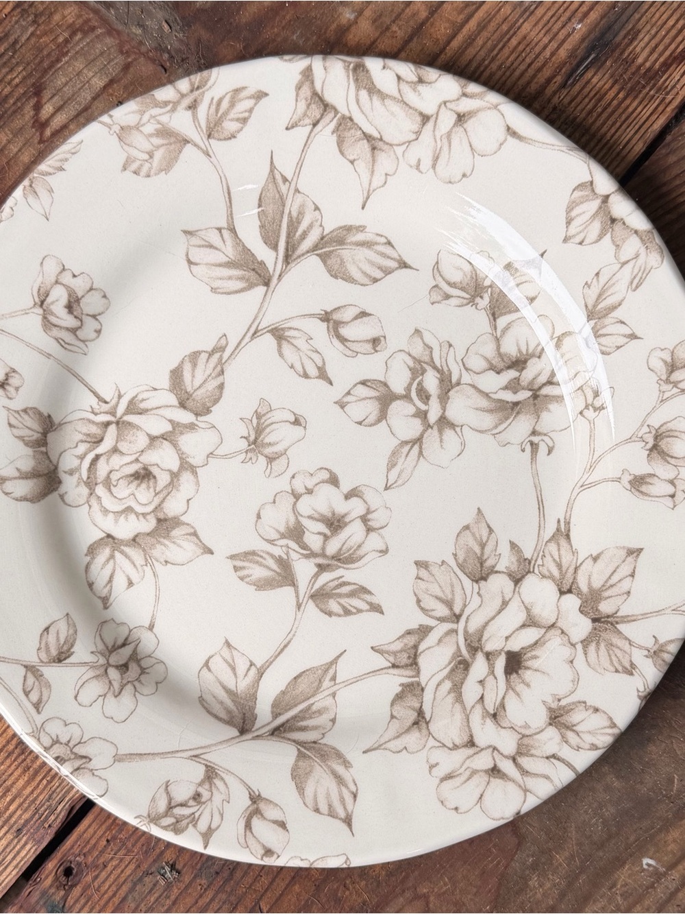 Legend Buff Beauty Salad Plates